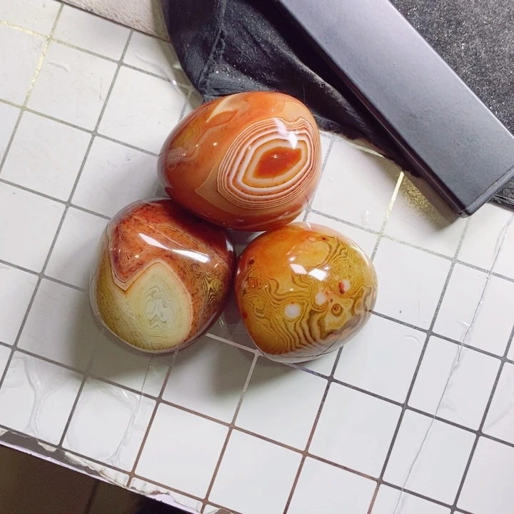 玛瑙/玉髓未镶嵌手把件铁*