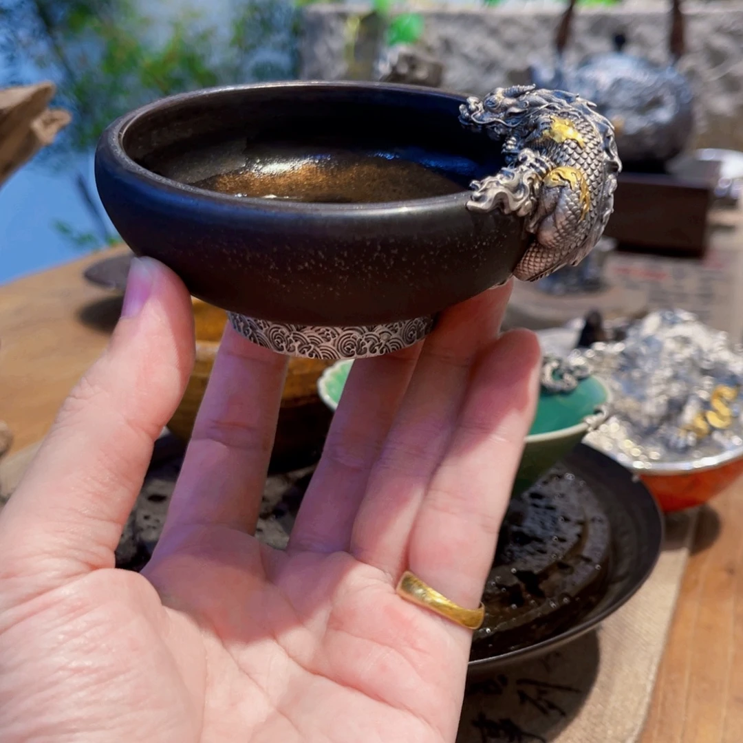 鹏***茶盏包金貔貅杯黑桃杯