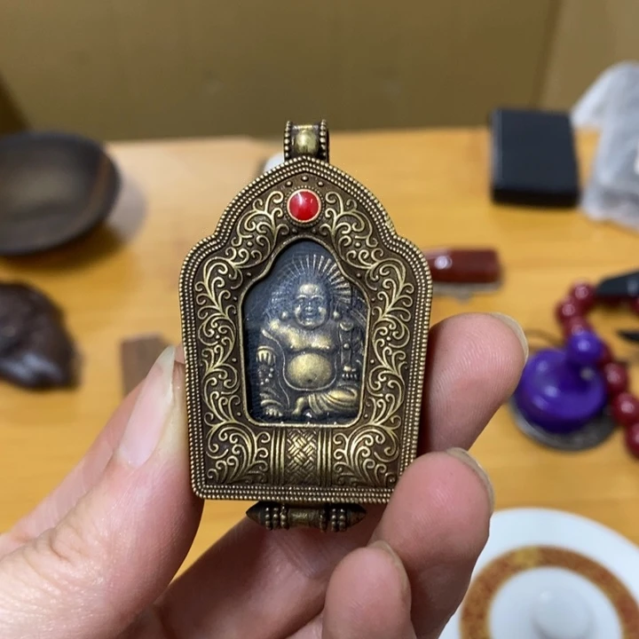 瓷片哈中古工艺品一件