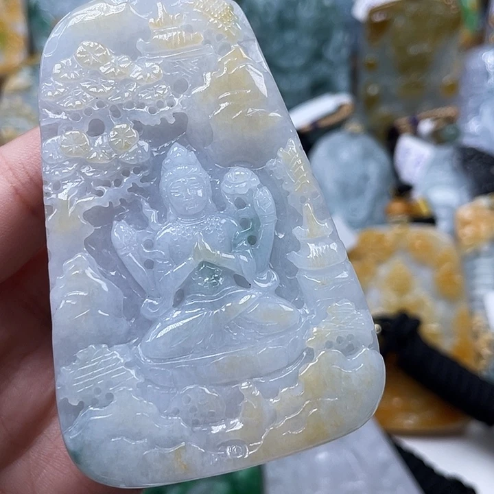 扎****翡翠未镶嵌颈饰天然