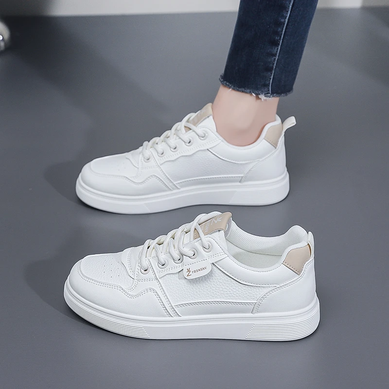 2025秋季新款百搭小白鞋平底女鞋韩版ins潮流板鞋时尚运动休闲鞋