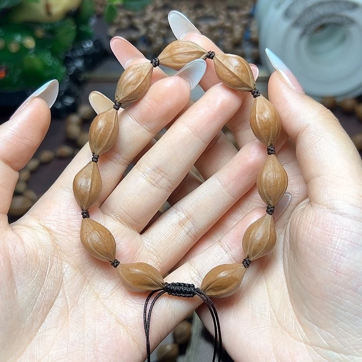 橄榄核手串/手链忧**调油 1.18 1.95左右 手