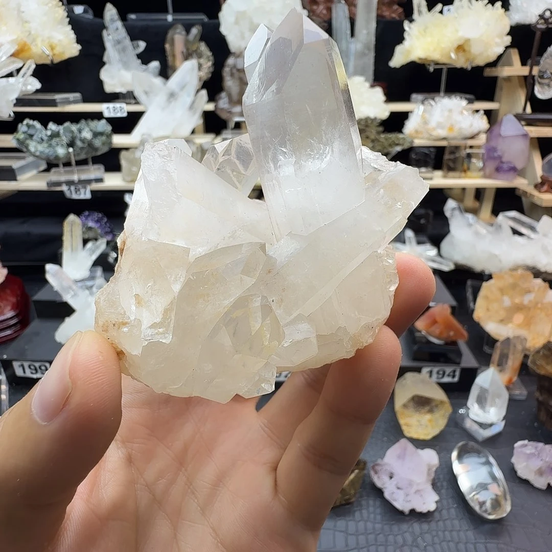 石材天然水晶摆件