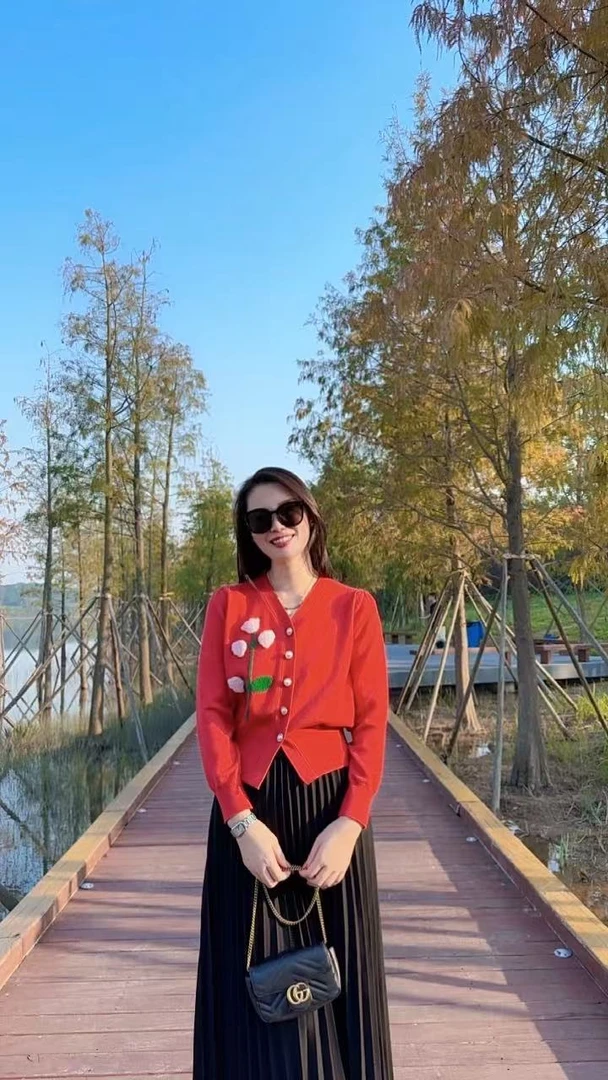 ZM1-100按照编号拍对应数字编号针织衫