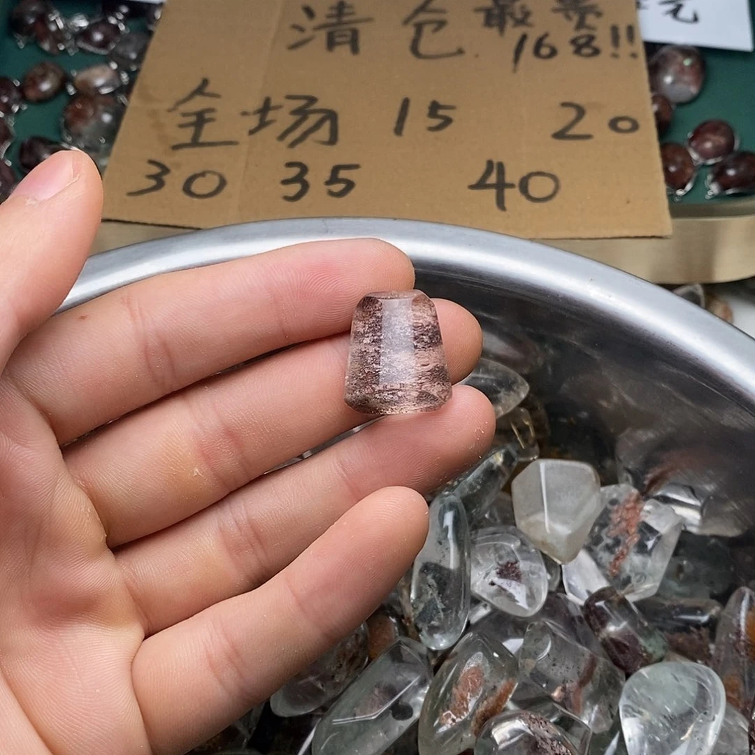 未镶嵌颈饰水晶水晶