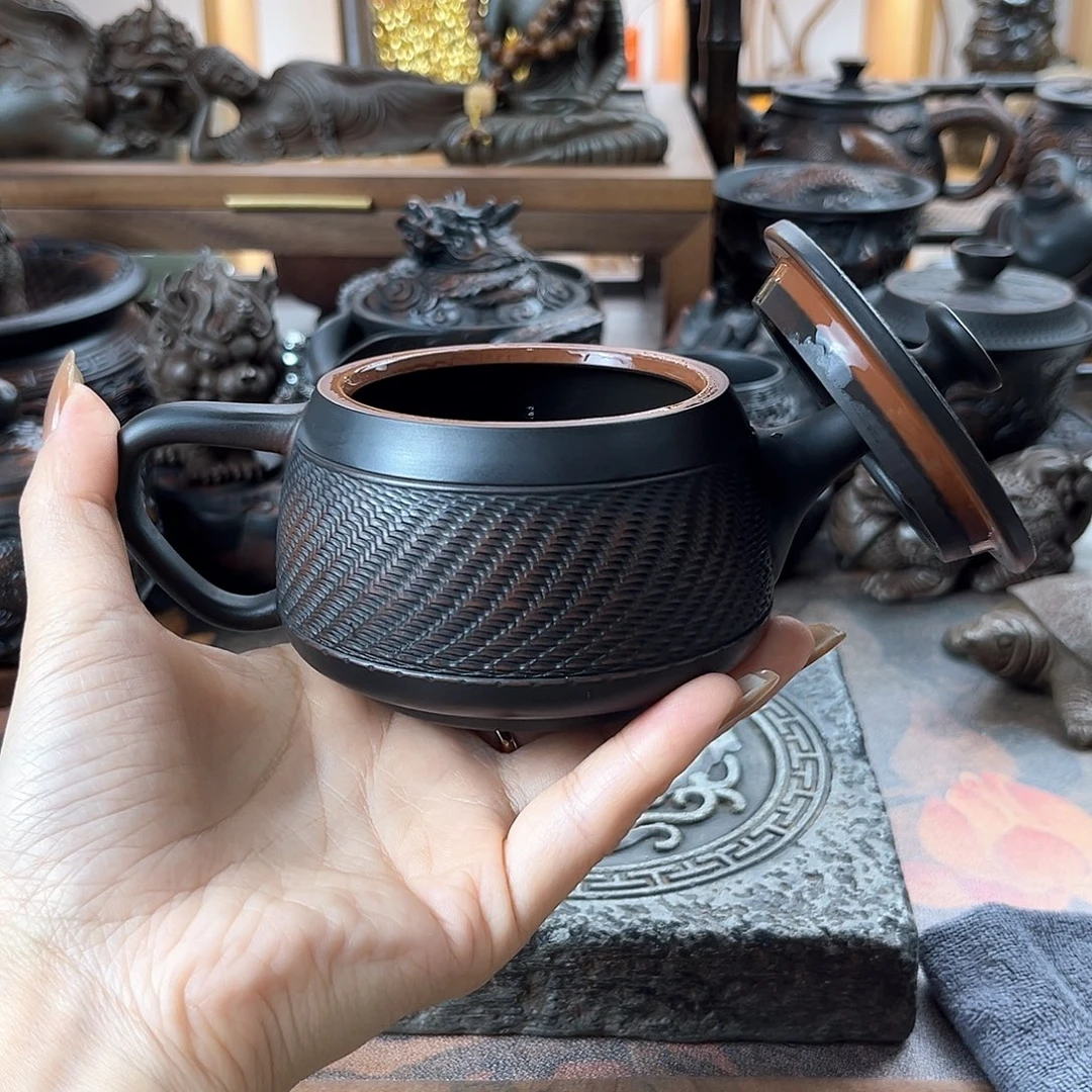 茶壶紫砂云南建水紫陶壶