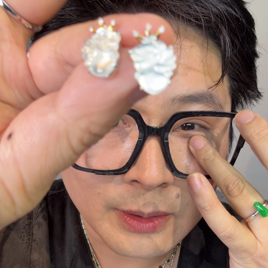 f***n翡翠18K金镶嵌颈饰一对