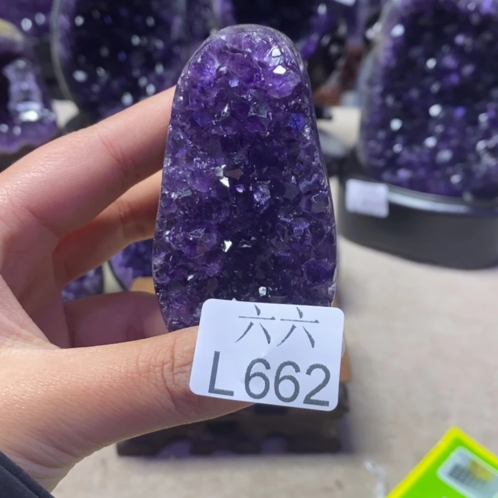 水晶未镶嵌大型摆件（非配饰）摆件