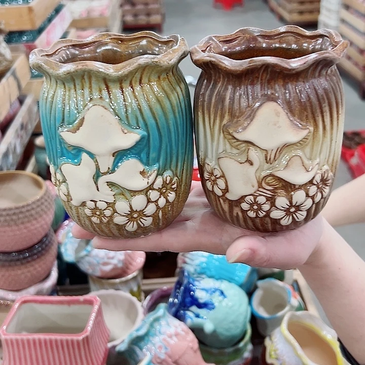 有孔.凑满10元发货多肉陶瓷花盆！