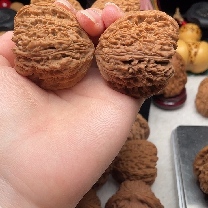 阿****45 球残 有黄 去年旧果 克重50