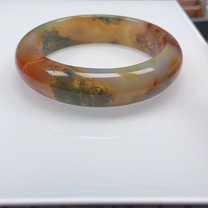 手镯玛瑙/玉髓未镶嵌