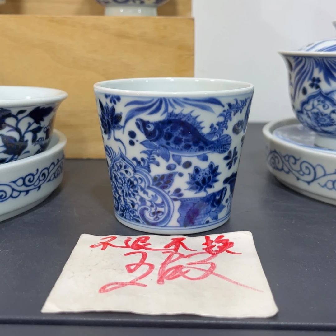 手绘仿元穿花鱼冰桶杯