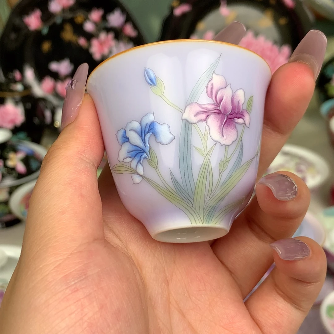 李****景德镇手绘鸢尾花杯