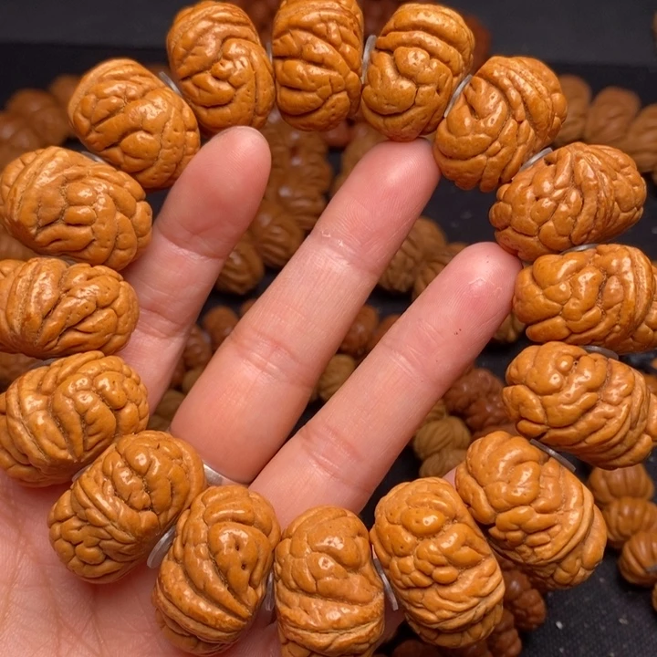 手串桃核龙纹桃核