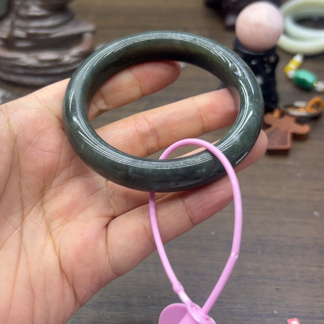 和田玉未镶嵌手镯58.3圈围397