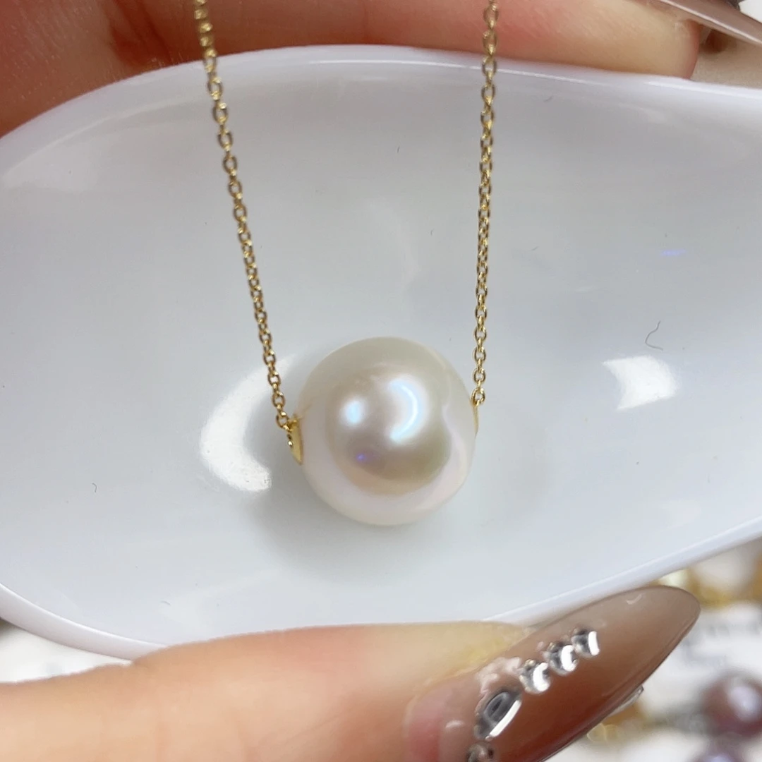淡水珍珠吊坠(赠链)18K金镶嵌