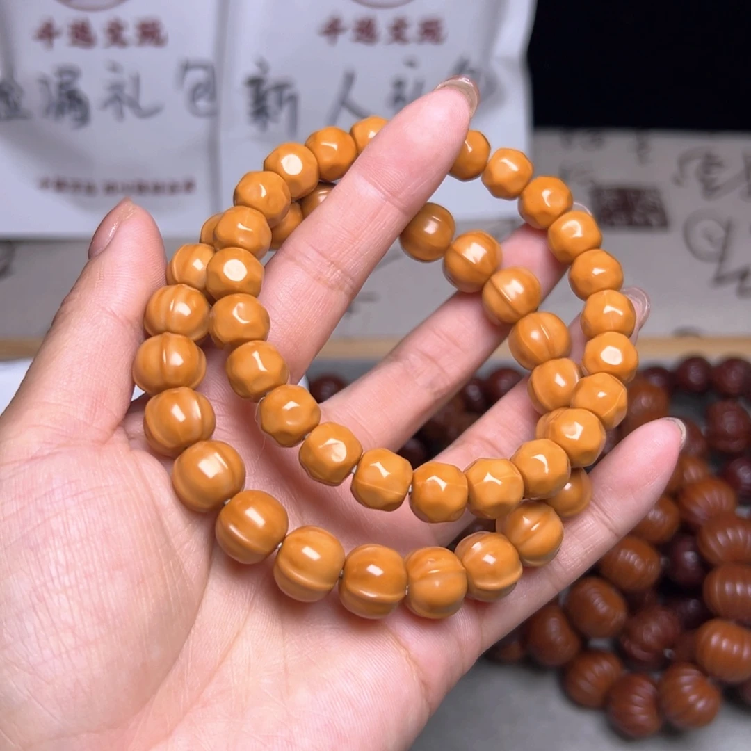 猴头核桃手串小鲨鱼小奶酪