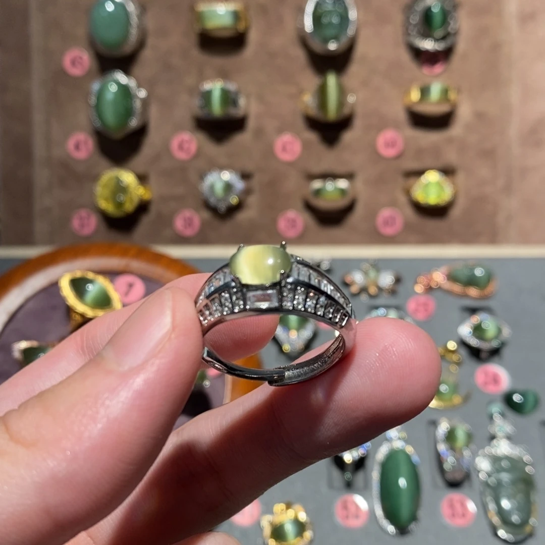 和田玉未镶嵌戒指