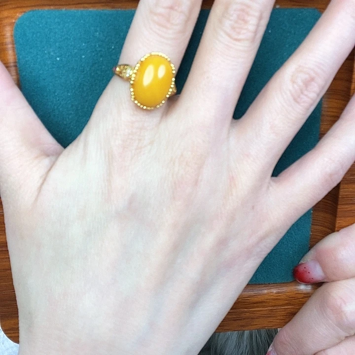 蜜蜡戒指银S925镶嵌戒指