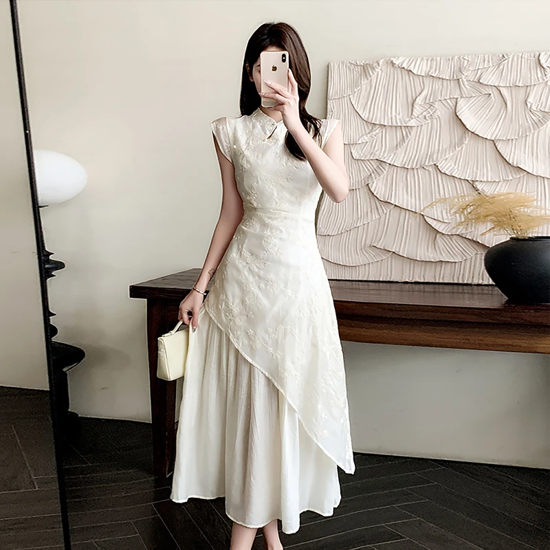 新中式旗袍领无袖连衣裙2025夏季新款名媛气质女神范国风刺绣长裙