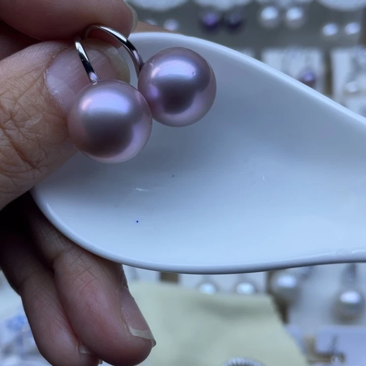 吴***西淡水珍珠耳饰银S925镶嵌