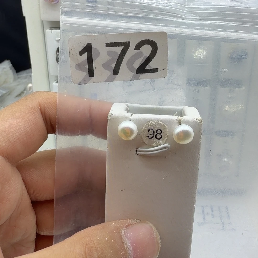 合金淡水珍珠颈饰