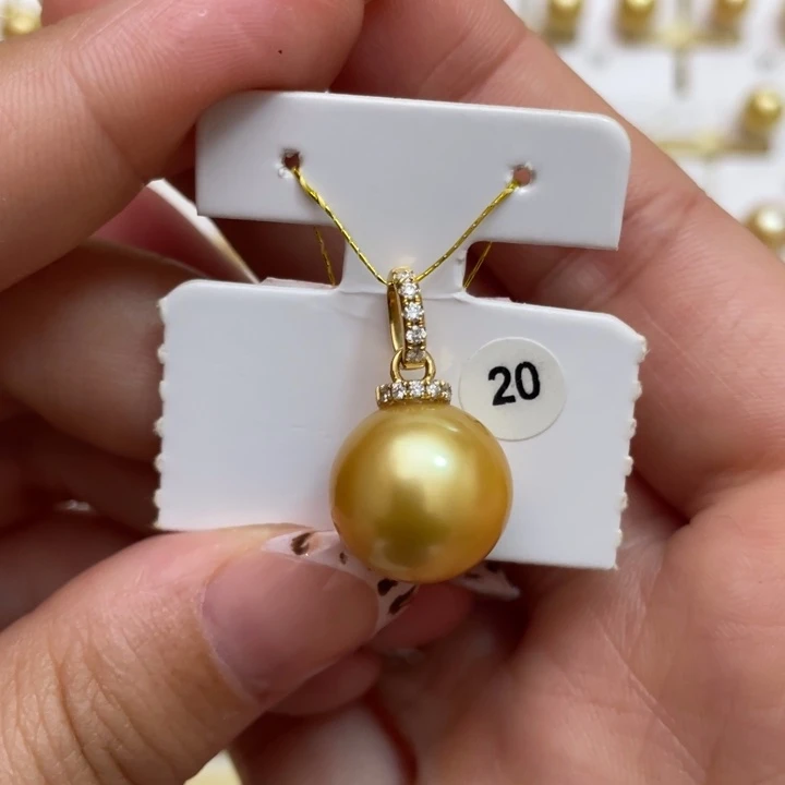 海水珍珠18K金镶嵌耳饰