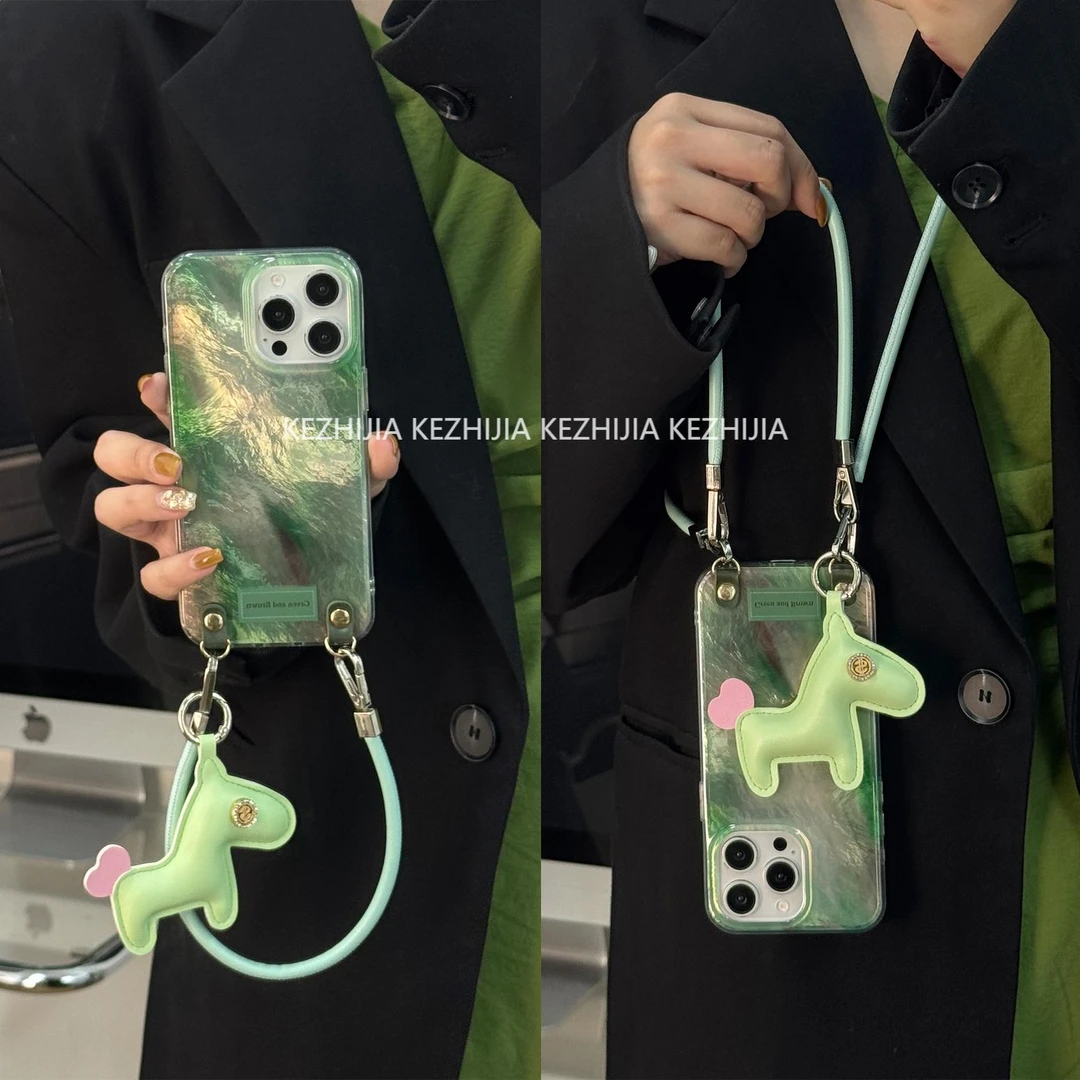 【壳之】高级绿色极光锡纸纹适用苹果16/15/14/13promax手机壳女