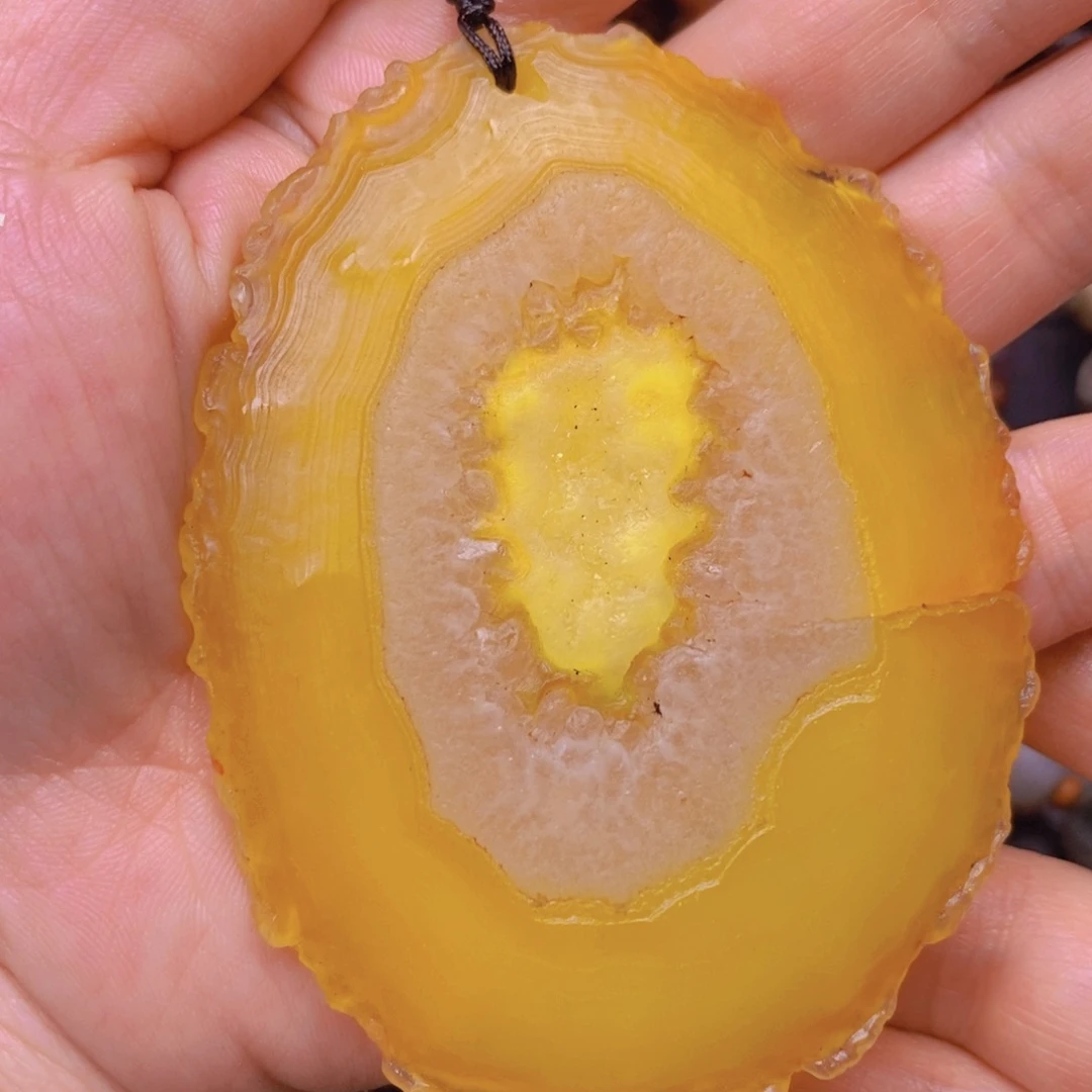 合金颈饰玛瑙/玉髓