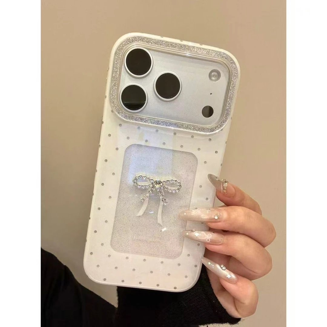 简约闪粉白底镂空立体点钻蝴蝶结适用ihone17promax苹果16p手机壳