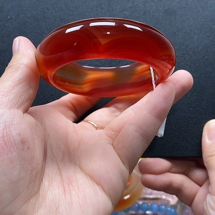 草***味玛瑙/玉髓未镶嵌手镯57.7