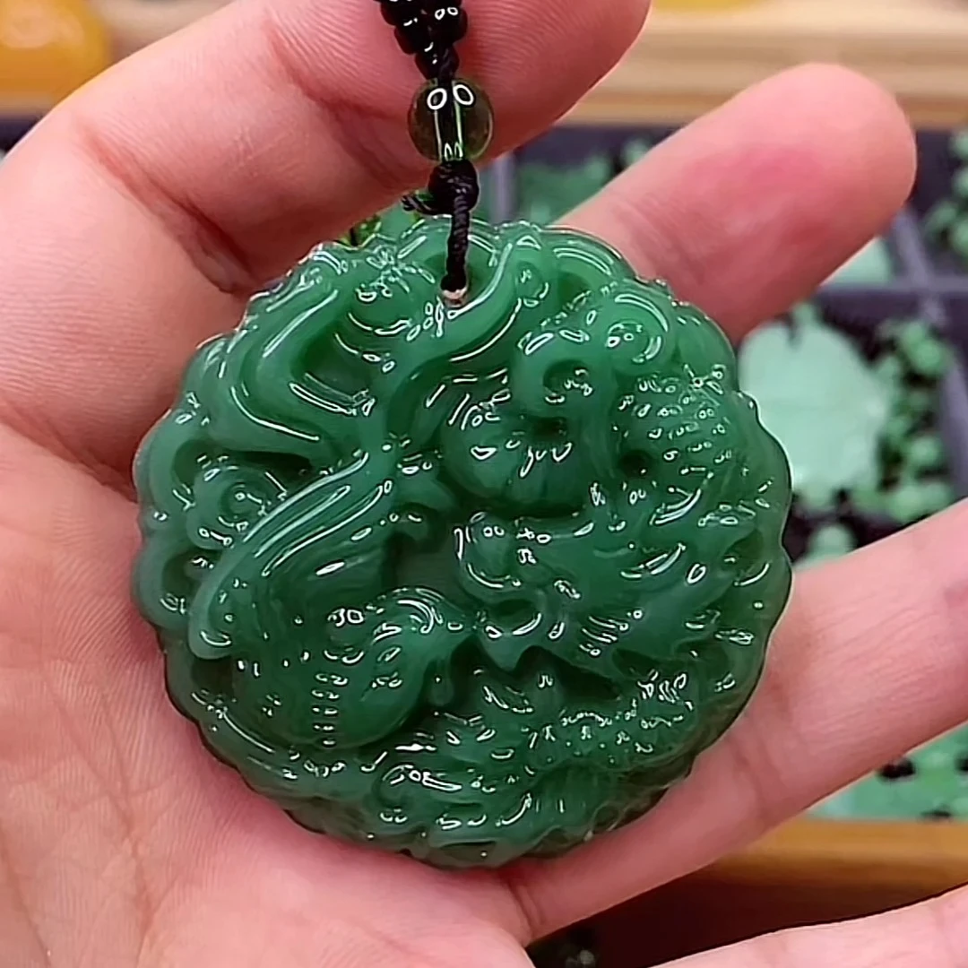 2.深绿龙凤牌经典百搭男女同款吊坠