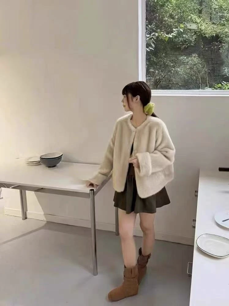 L162605-韩系圆领高级毛毛质感加厚外套