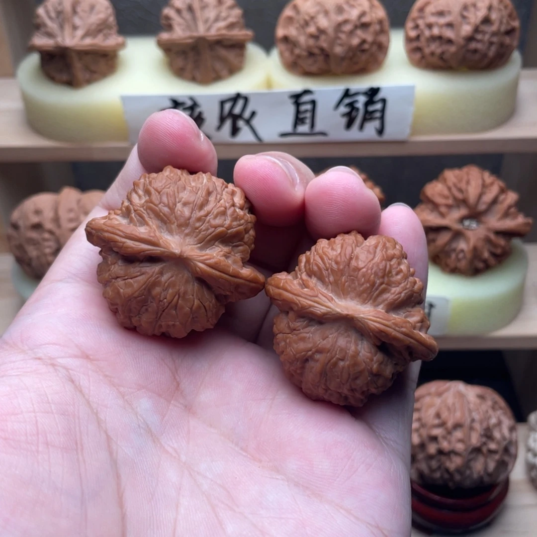 文玩核桃吊坠血麒麟39➕交友价