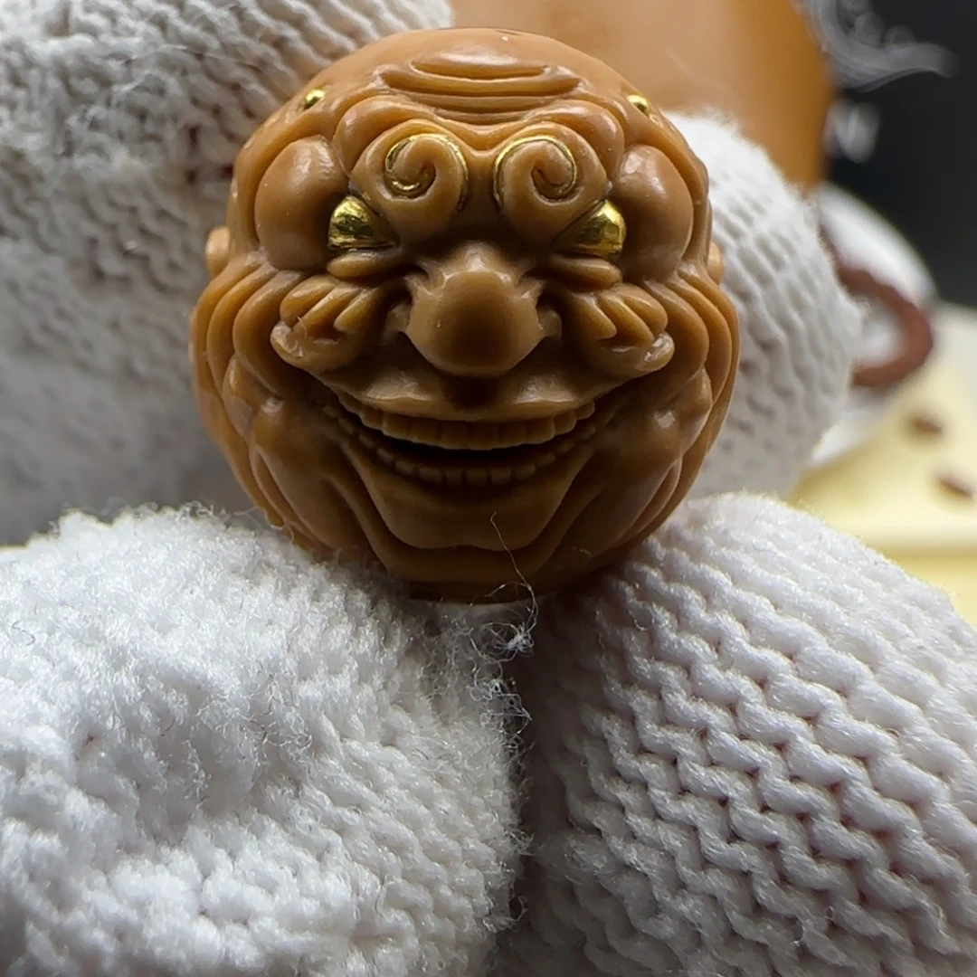 吊坠猴头核桃佛爷镶嵌24k