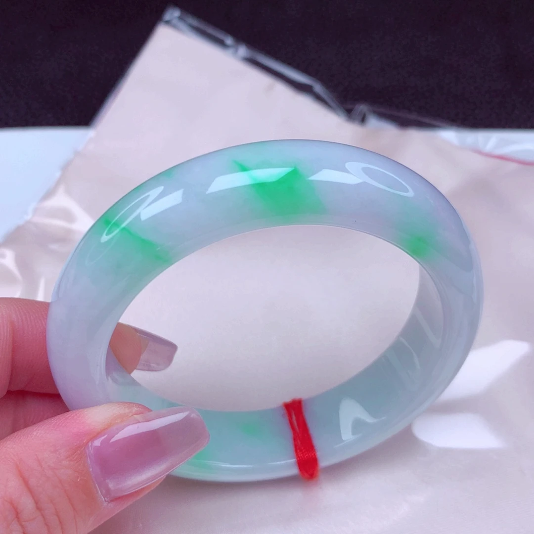 翡翠未镶嵌手镯手镯