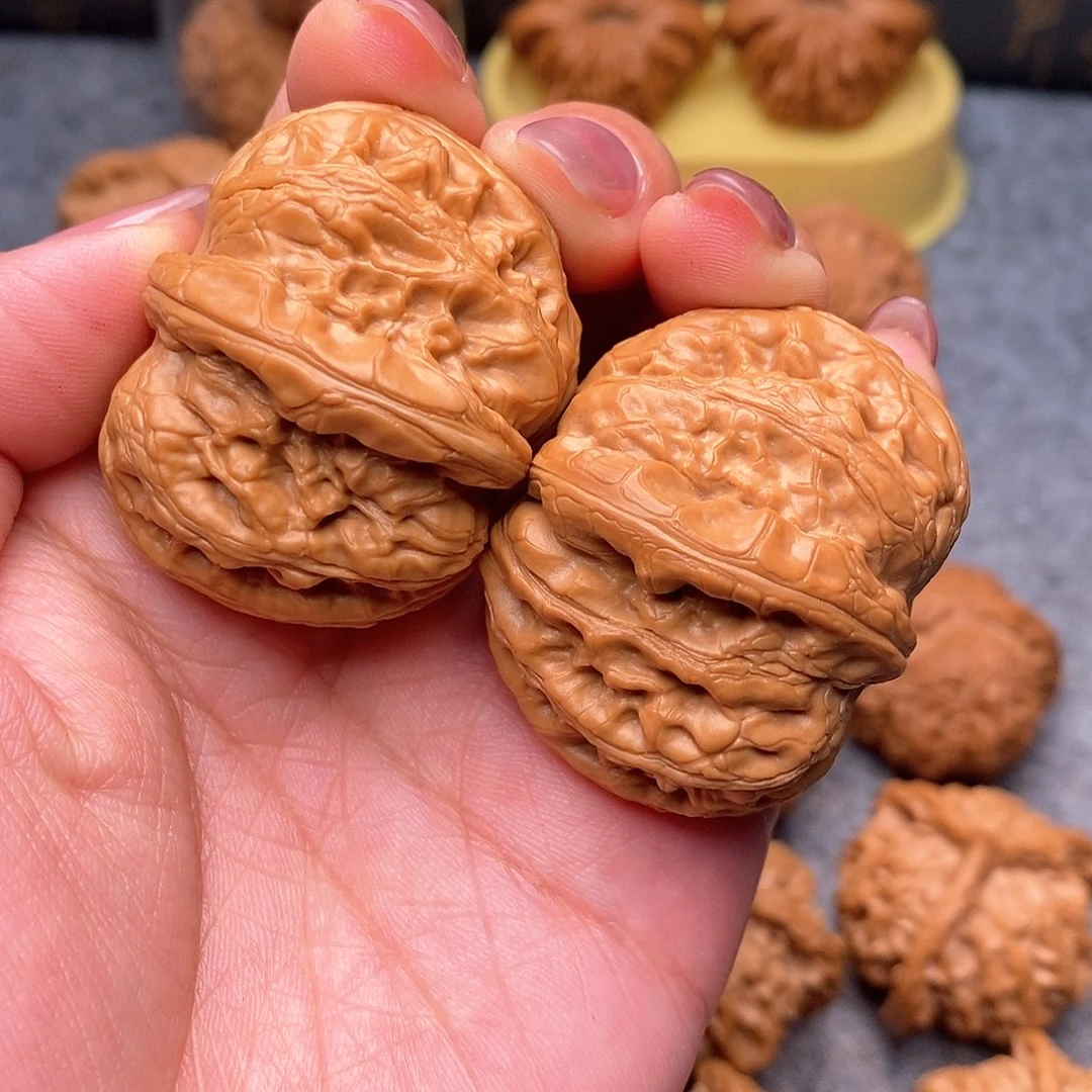 文玩核桃把件元宝42