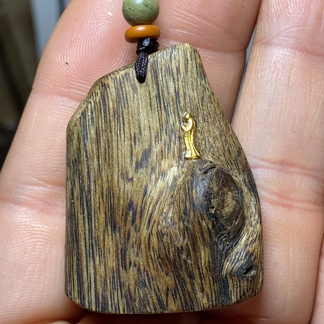 沉香碎屑沉香牌子