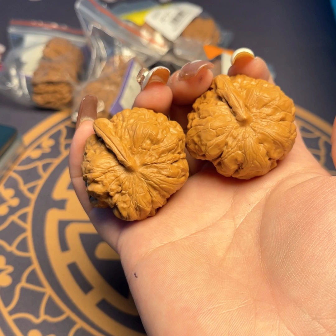 文玩核桃把件一帆风顺