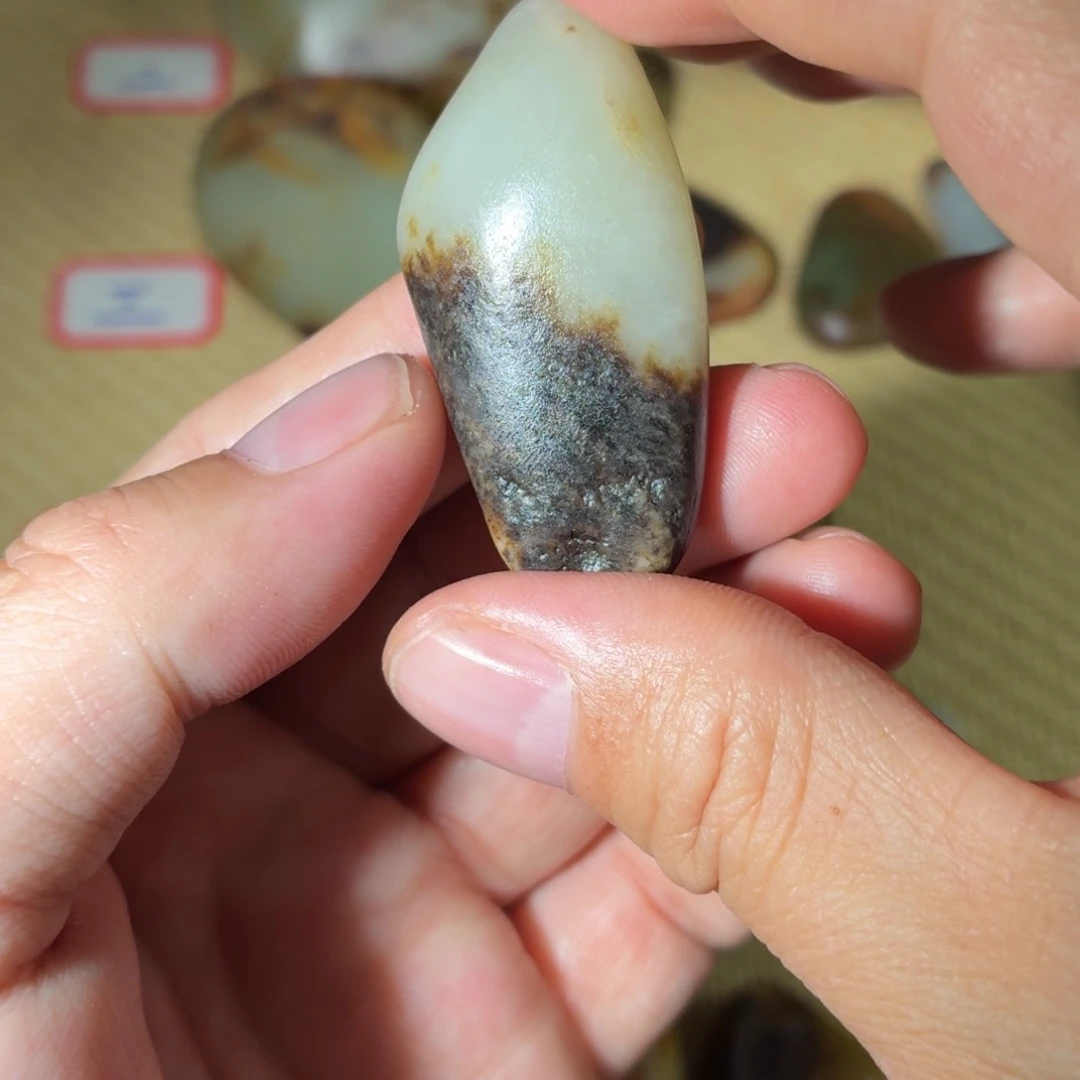 和田玉（糖玉）未镶嵌挂件28.2