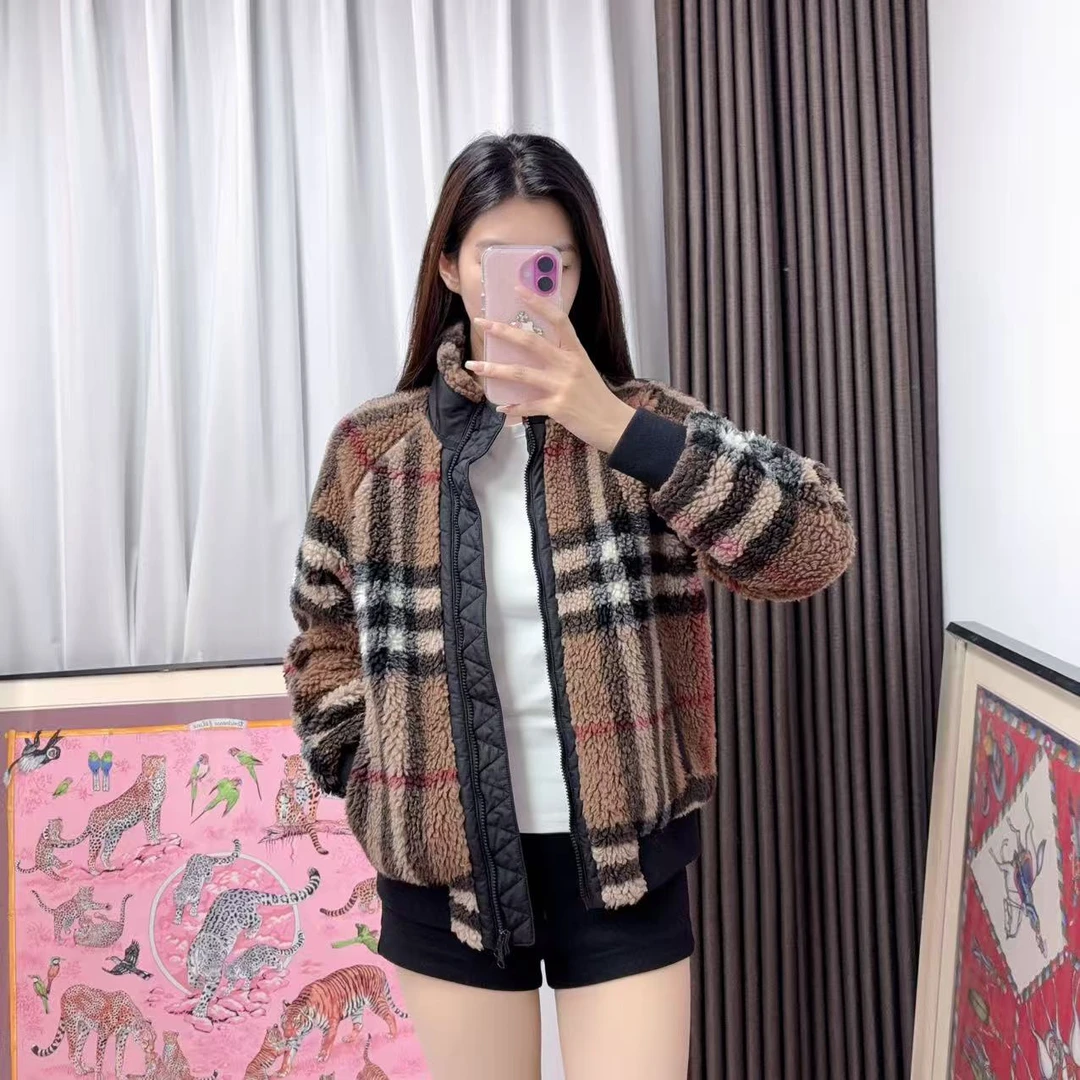 95新 BURBERRY/博柏利 麦殿/格纹外套/251009VHHEZ10