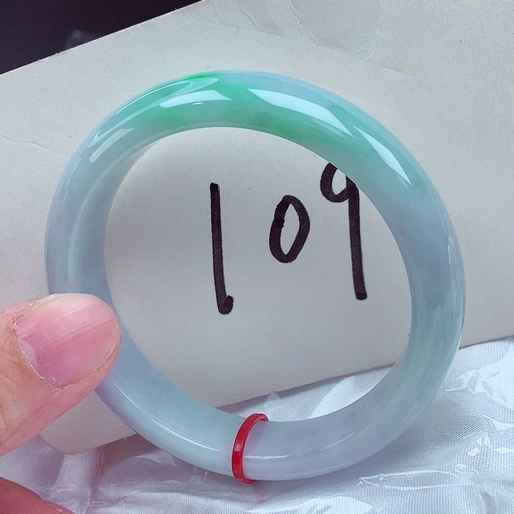 翡翠未镶嵌手镯翡翠