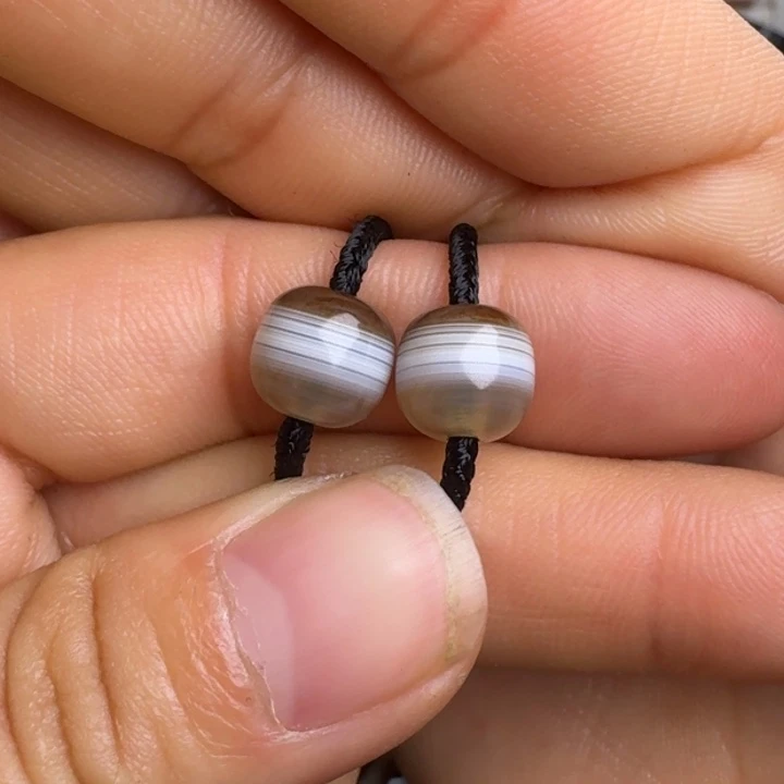 玛瑙/玉髓颈饰未镶嵌榛*