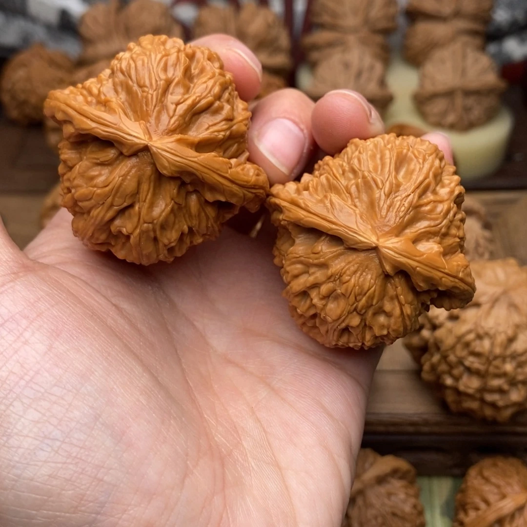 文玩核桃把件277号44白