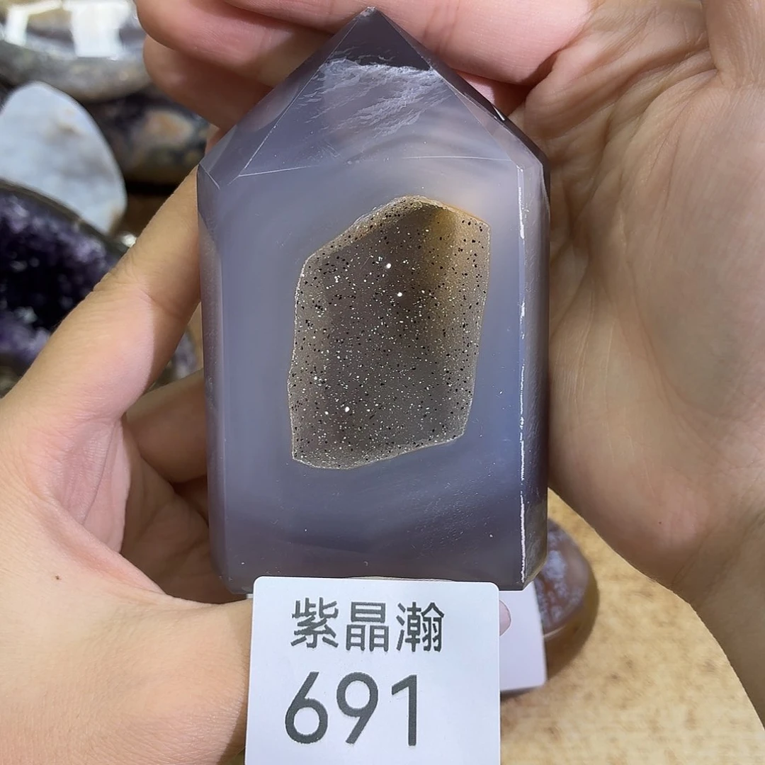 未镶嵌水晶大型摆件（非配饰）