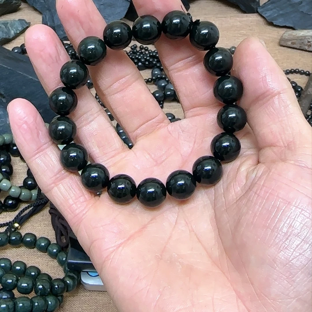 和田玉卡10格尔木黑青手串精品未镶嵌暮**雨