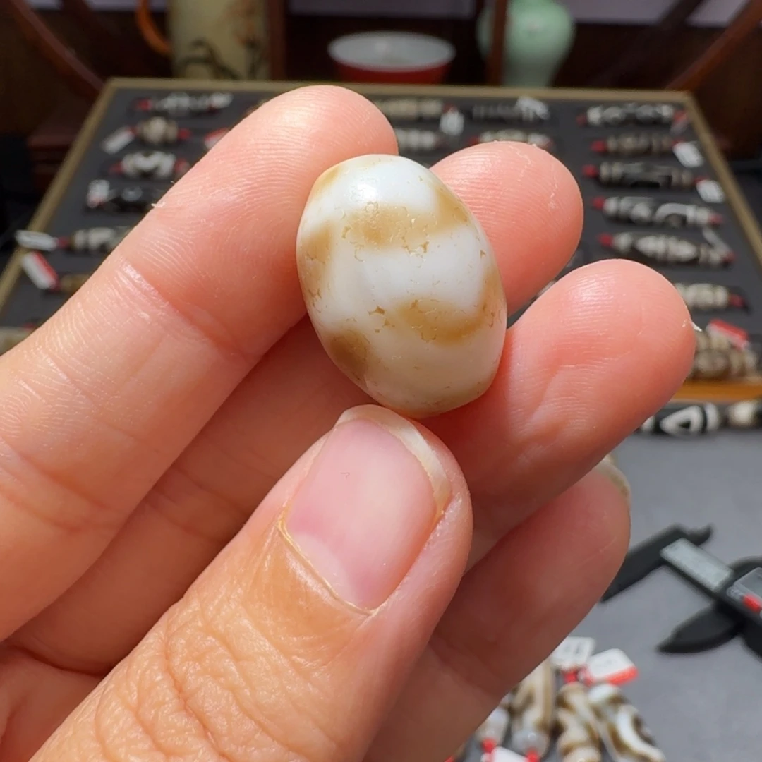 玛瑙/玉髓颈饰未镶嵌4