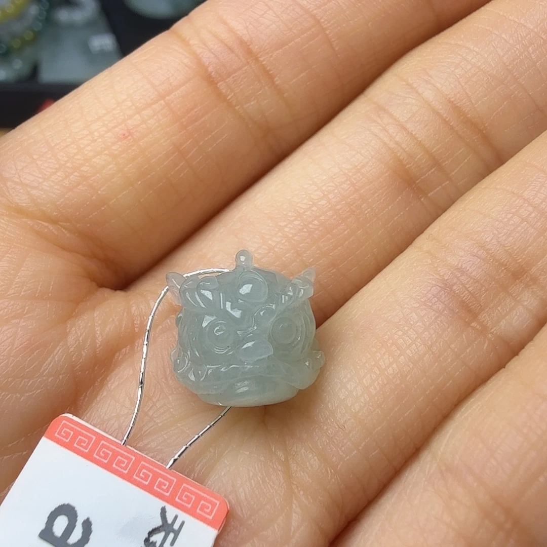 升***民翡翠未镶嵌颈饰天然缅甸翡翠A货