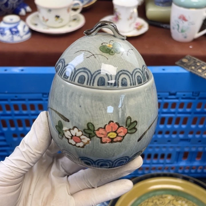 他家瓷器真美…开播了
