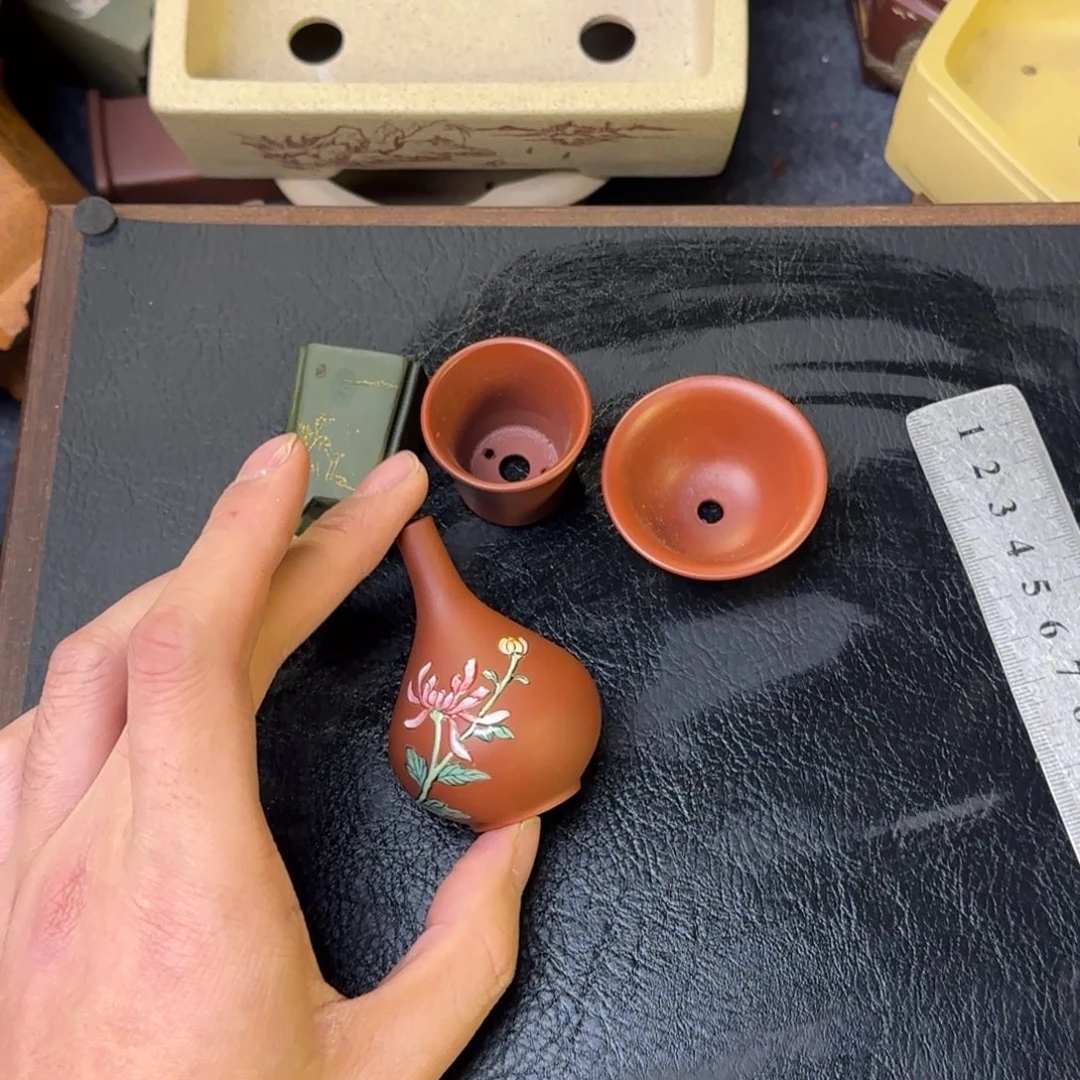 泥塑vvvvvvvvvvvvv四个拇指